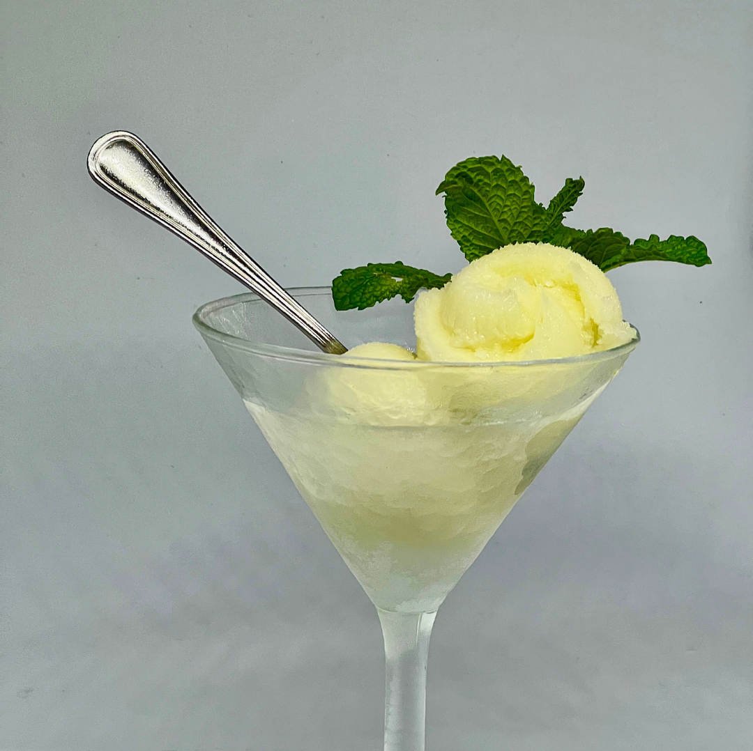 Sorbet citron en coupe martini